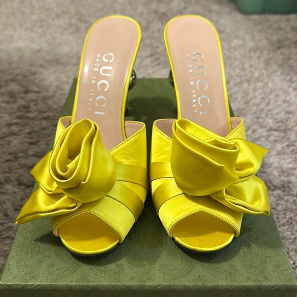 Gucci Shoes - Gucci RASO SETA Sandal